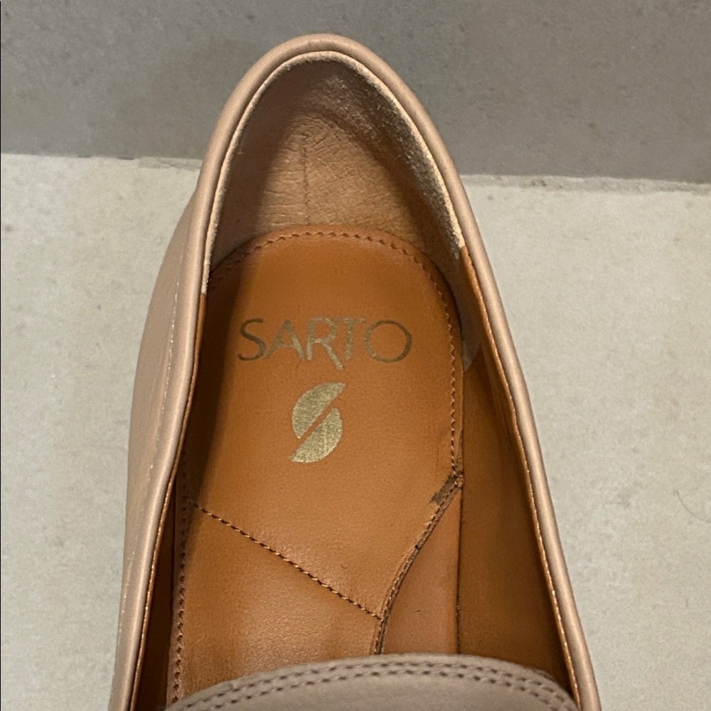 Franco Sarto Women Cream Loafers Size 8.5 - Picture 2 of 10